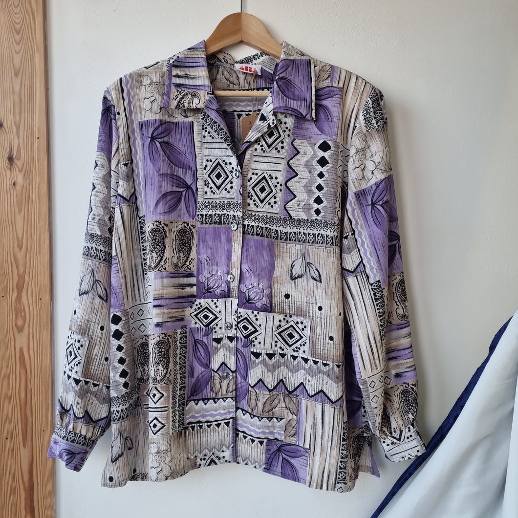 Lilac Vintage pattern shirt 14/16