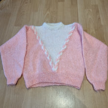 Load image into Gallery viewer, Vintage handknit Mohair Peach jumper 6-10
