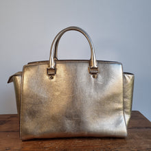 Load image into Gallery viewer, Michael Kors Gold Selma Handbag
