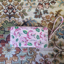 Load image into Gallery viewer, Betsey Johnson Purse with wristlet
