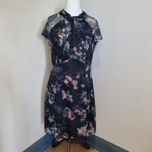 Load image into Gallery viewer, BNWT Phase Eight Floral dress 16
