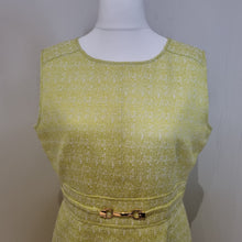 Load image into Gallery viewer, Tahari lining green textured dress 16
