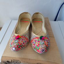 Load image into Gallery viewer, Turkish slipper shoes 6
