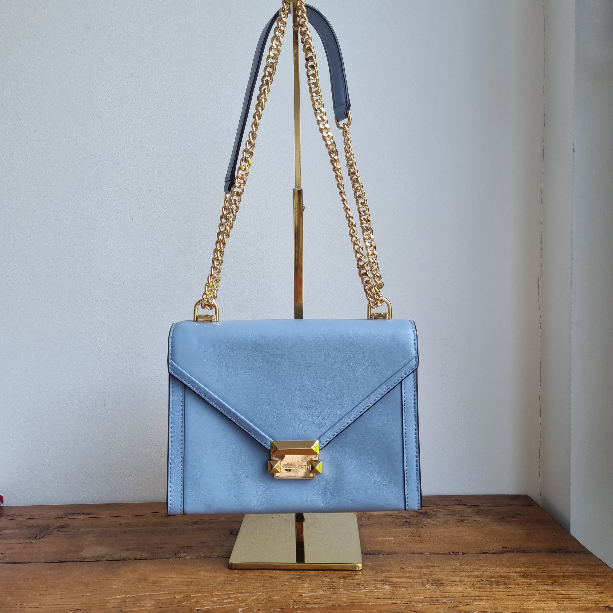 Light blue michael kors bag best sale