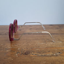 Load image into Gallery viewer, Vintage 70s Ruby Sunglasses
