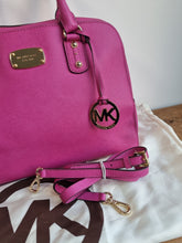 Load image into Gallery viewer, Michael Kors Magenta Large Saffiano Leather Rrp £295
