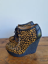 Load image into Gallery viewer, Nine West Leopard Wedge Boots 4
