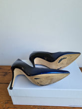 Load image into Gallery viewer, Karen Millen Blue Ombre Heels 4
