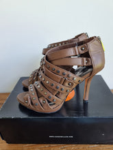 Load image into Gallery viewer, Karen Millen Brown Buckle Heels
