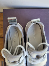 Load image into Gallery viewer, Carvela Trainers 4
