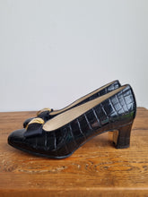 Load image into Gallery viewer, Roberto Rossi Moccroc Heels 4
