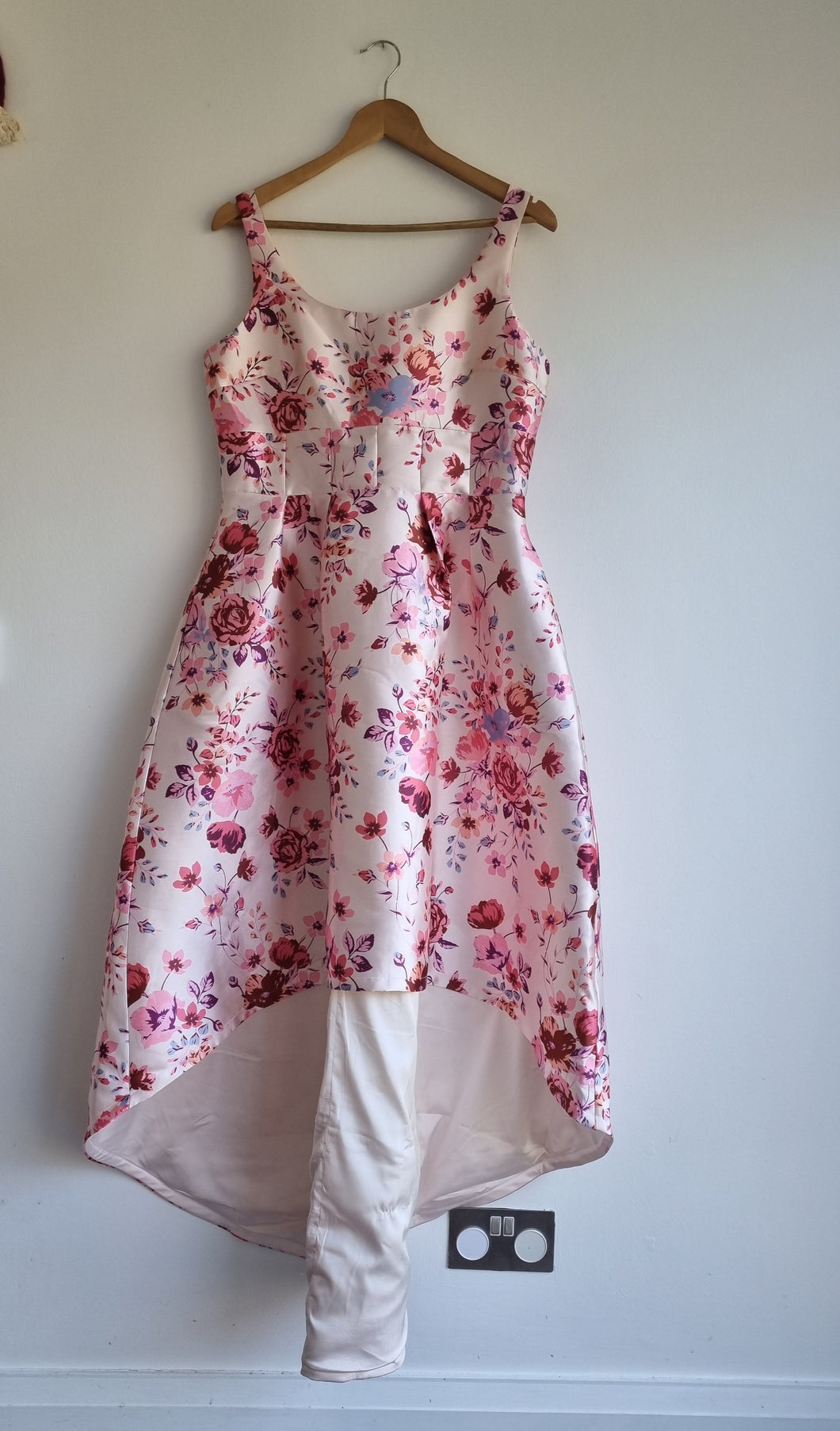 Chi Chi Dip Hem Floral Summer Dress 12