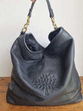 Load image into Gallery viewer, Mulberry Effie Somerset Black Leather Slouch Hobo Bag
