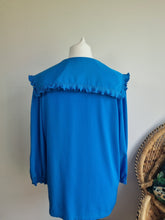 Load image into Gallery viewer, Oversized Collar Ruffle Shirt 12/14
