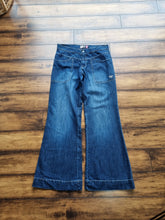 Load image into Gallery viewer, Roxy life Quicksilver Wideleg Jeans 12/14
