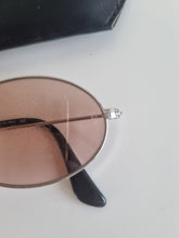 Load image into Gallery viewer, Vintage Raybans Oval Lilac lenses
