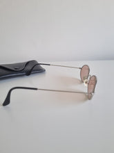 Load image into Gallery viewer, Vintage Raybans Oval Lilac lenses
