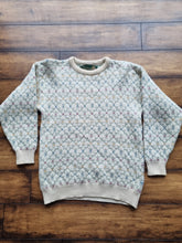 Load image into Gallery viewer, Vintage Tulchan Lambswool Jumper L
