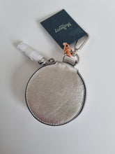 Load image into Gallery viewer, BNWT Mulberry LeatherCoin Purse Keycharm
