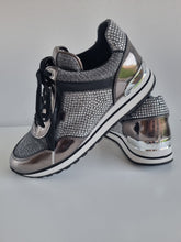 Load image into Gallery viewer, Michael Kors Diamonte Gunmetal Leather Trainers 5.5
