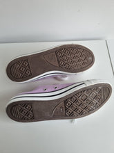 Load image into Gallery viewer, Converse All Stars Ladies Lilac Trainers 6
