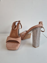 Load image into Gallery viewer, BNWT ASOS Design Diamonte Chunky Ladies Heels 7
