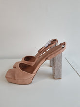 Load image into Gallery viewer, BNWT ASOS Design Diamonte Chunky Ladies Heels 7
