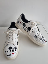 Load image into Gallery viewer, MOA Master of Arts X Disney Mickey Ladies Trainers 6
