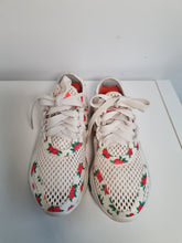 Load image into Gallery viewer, Adidas X Stella McCartney Ladies Trainers 3
