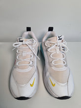 Load image into Gallery viewer, Nike W Air Max Verona Ladies Trainers 6
