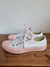 Load image into Gallery viewer, Converse All Stars Lanarlan Ladies Trainers 6
