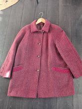 Load image into Gallery viewer, True Vintage David Barry Mohair &amp; Wool Mix Midi Length Burgundy Coat 16
