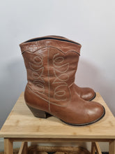 Load image into Gallery viewer, Dorothy Perkins Brown Leather Cowboy Ladies Boots 6
