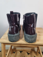 Load image into Gallery viewer, New Look Comfort Burgundy Patent Ankle Boots 6
