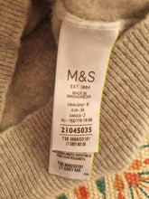 Load image into Gallery viewer, M&amp;S Soft 100% Cashmere Light Grey Star Rainbow Jumper 6
