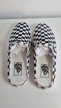 Load image into Gallery viewer, Vans Checkerboard Canvas Ladies Slip-on Mules 6
