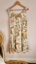 Load image into Gallery viewer, Fenn Wright Mason 100% Silk Print Sleeveless Dress 14
