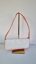 Load image into Gallery viewer, Fiorelli leather Y2K Abstrakt Orange White Shoulder Bag
