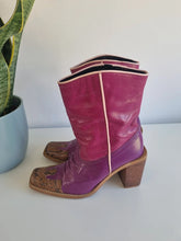 Load image into Gallery viewer, Vintage Faith Cowboy Boots 4
