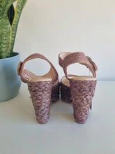 Load image into Gallery viewer, Raffia Maeve Vintage Style Heels
