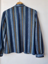 Load image into Gallery viewer, Vintage 70s Pussybow Blouse 10/12
