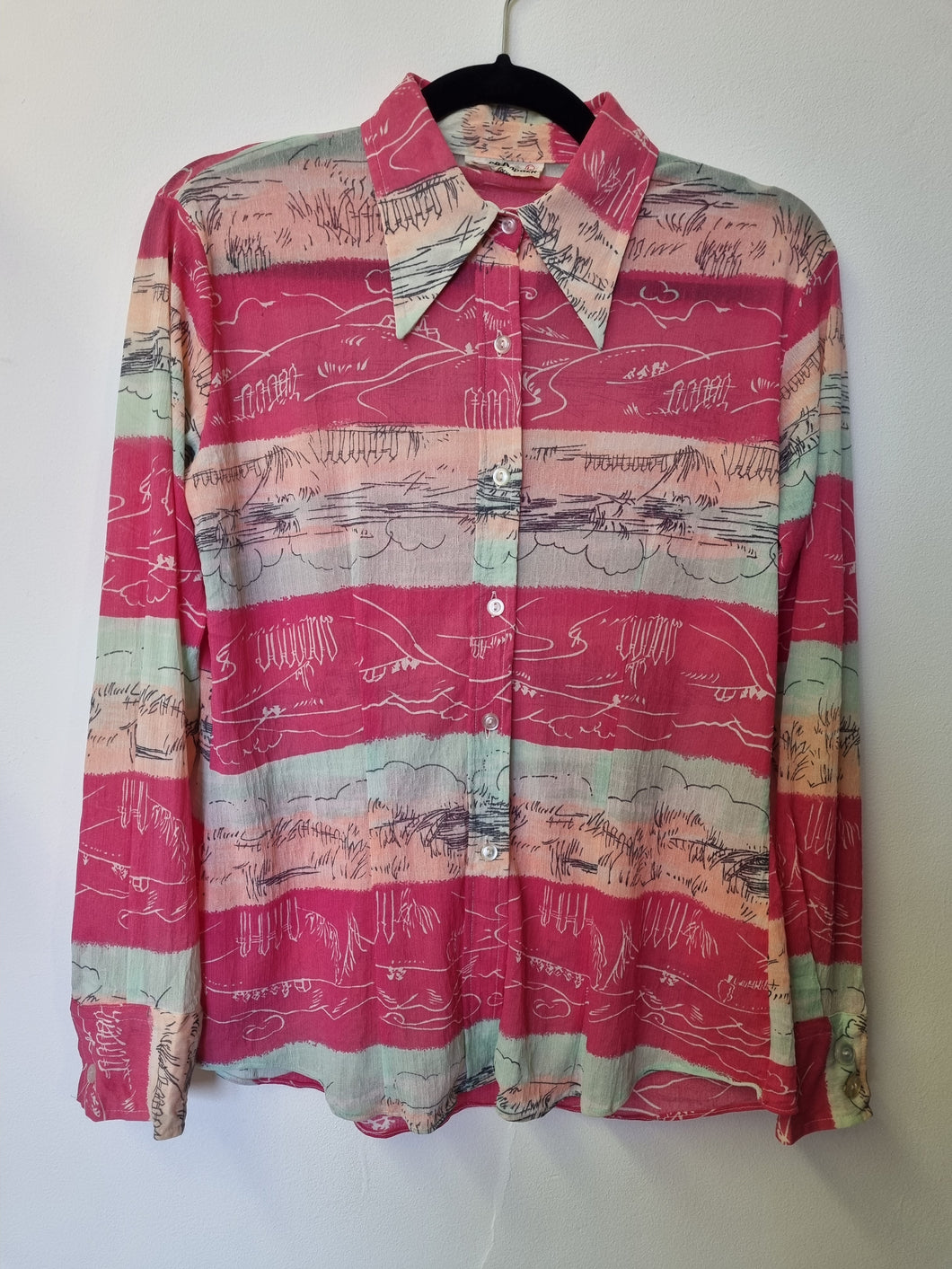 Coral and Fuschia pink Vintage Shirt 8/10