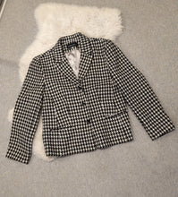 Load image into Gallery viewer, Dogtooth Vintage Blazer 12/14
